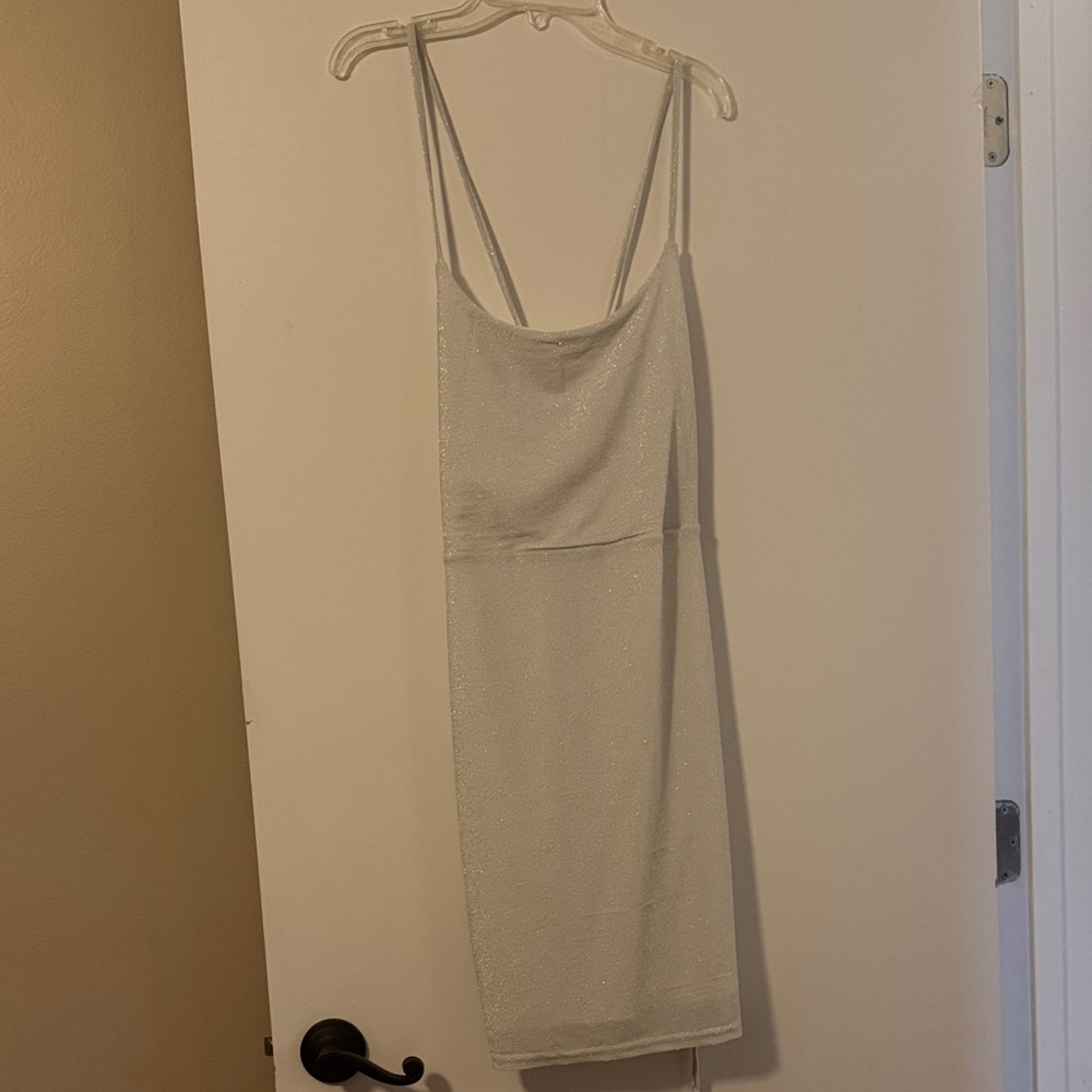 Elegant Backless White Dress